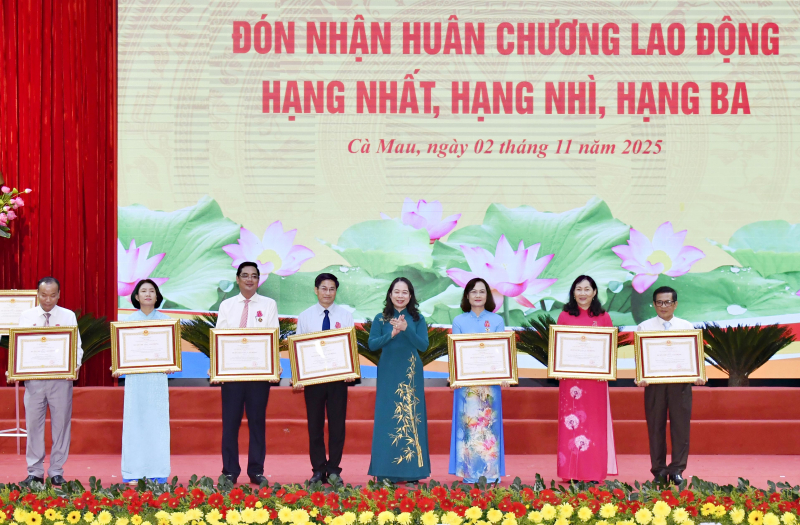 Phó Chủ tịch nước Võ Thị Ánh Xuân dự Đại hội thi đua yêu nước tại Cà Mau -0