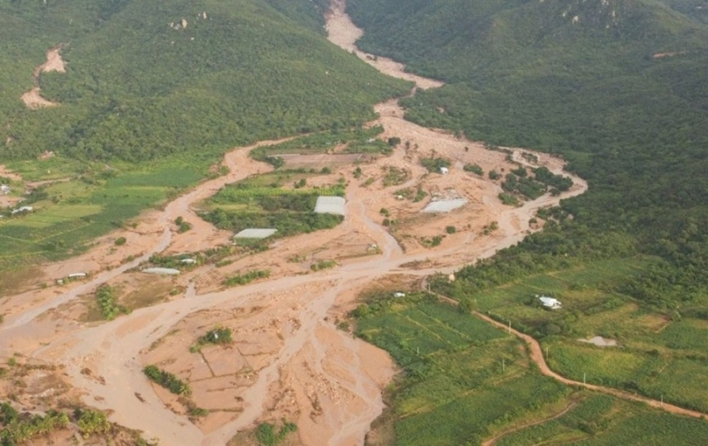 Hồ nước bị vỡ ở Lâm Đồng không có trong hạng mục dự án được cấp phép -0