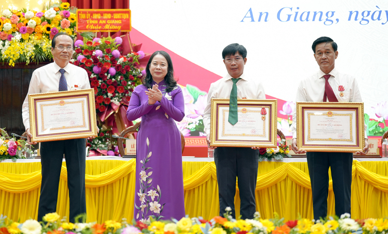 Tỉnh An Giang tổ chức Đại hội Thi đua yêu nước -1