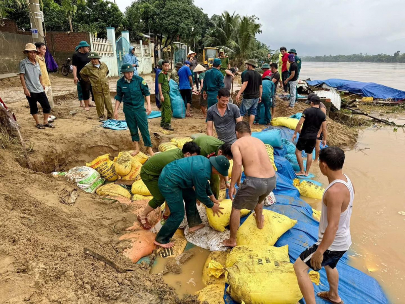 Đà Nẵng: Hỗ trợ khẩn cấp 210 tỷ đồng cho 72 xã, phường khắc phục hậu quả thiên tai -2