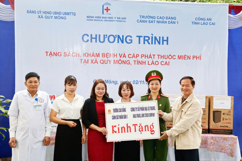 Trường Cao đẳng CSND I và Bệnh viện Đại học Y Hà Nội tổ chức khám bệnh, phát thuốc miễn phí cho bà con nhân dân -0