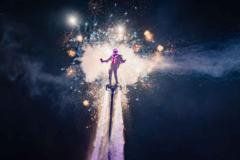 ফু কোক -০ এর হোয়াং হোন শহরে উৎসবের মরসুমের জন্য 