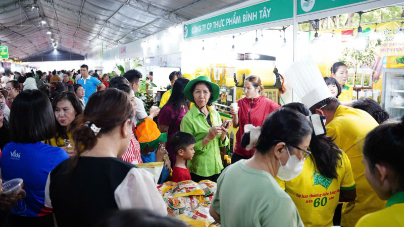 200 dań wegetariańskich z Lotusa ustanowiło rekord Wietnamu -0
