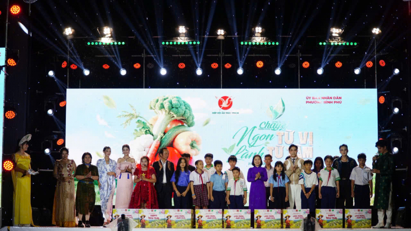 200 dań wegetariańskich z Lotusa ustanowiło rekord Wietnamu -0