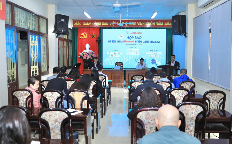 CLB CAND - T&T tham dự Giải Bóng bàn Cúp Báo Hà Nội Mới lần thứ XII -0