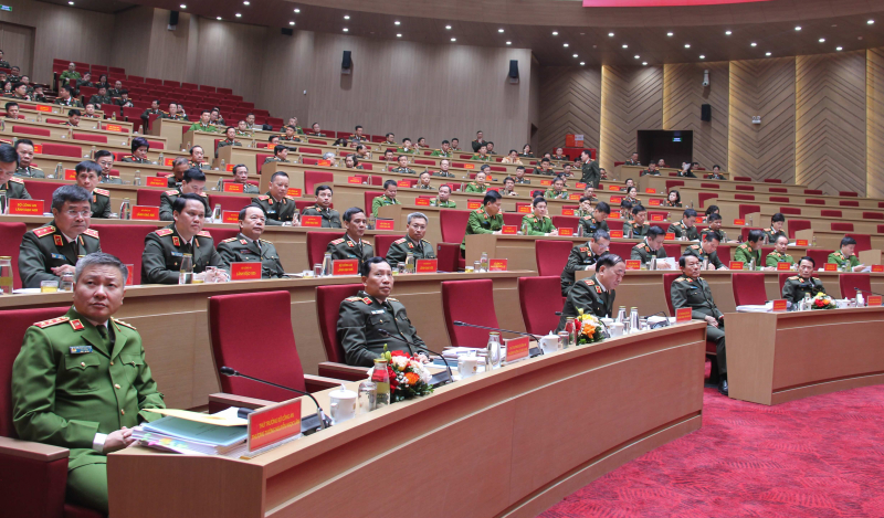 Tập trung giúp dân khắc phục hậu quả bão lũ và đảm bảo tốt ANTT