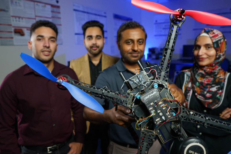 “Áo giáp”  bảo vệ drone như thế nào? -0