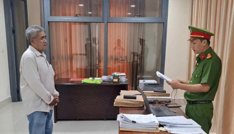 Khởi tố Giám đốc công ty có hành vi “trốn thuế” gây thiệt hai cho Nhà nước gần 1 tỷ đồng -0