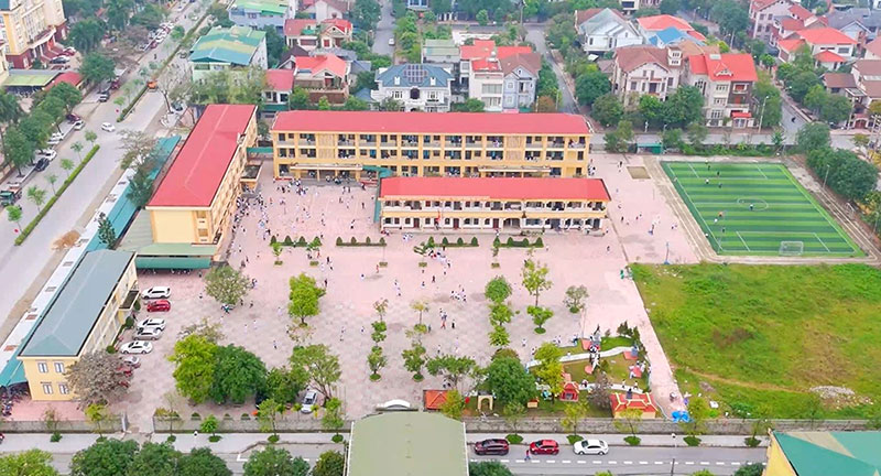 Núp bóng vận động tài trợ, “lạm thu” tiền trường -0