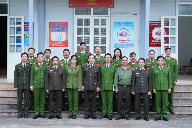 Tiếp tục thực hiện có hiệu quả các mặt công tác góp phần đảm bảo  ANTT trên địa bàn tỉnh Sơn La -0