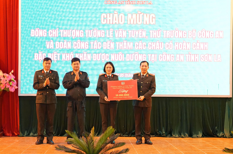 Thực hiện hiệu quả các mặt công tác góp phần đảm bảo ANTT trên địa bàn tỉnh Sơn La -0