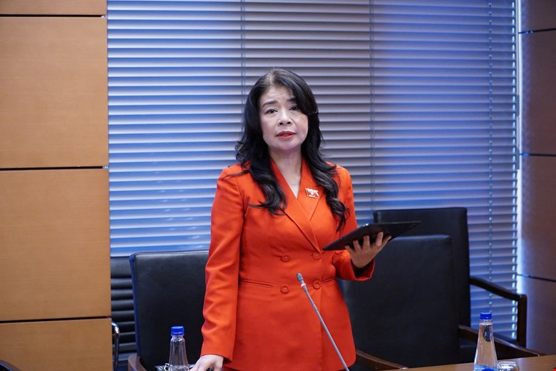 lê thu hà.jpg -0