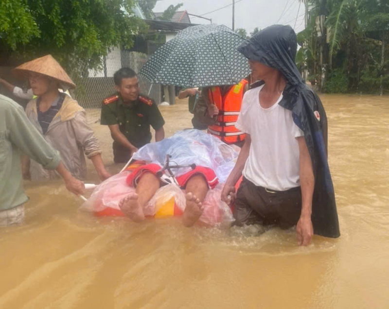 TP Huế: Khẩn trương ứng phó bão số 13 trước nguy cơ “thiên tai kép” bão chồng lũ -0
