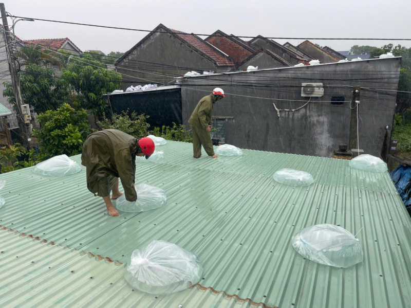 Bão số 13 tăng lên cấp 15, các tỉnh Nam Trung bộ khẩn cấp ứng phó -0