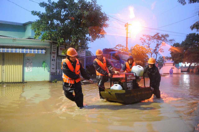 Viettel kích hoạt toàn mạng lưới ứng phó bão số 13, bảo đảm thông tin thông suốt -0