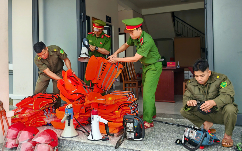 Noodhulp bij storm nr. 13: vóór 