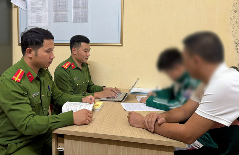 z7195539773351_93e377e7f49691f6c5d438eab0551cc2.jpg -0