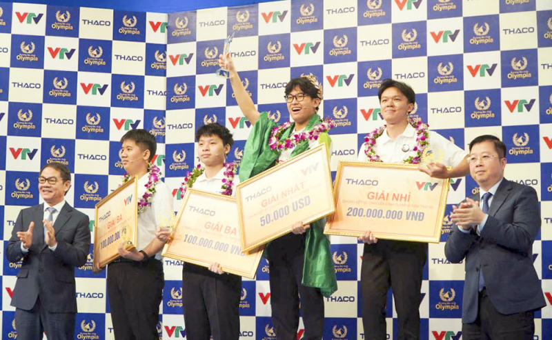 Đường lên đỉnh Olympia: Trí tuệ đi đôi với chiến thuật! -0