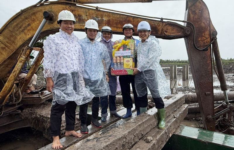 Tổng công ty Điện lực miền Nam quyết liệt trong công tác đầu tư xây dựng -0