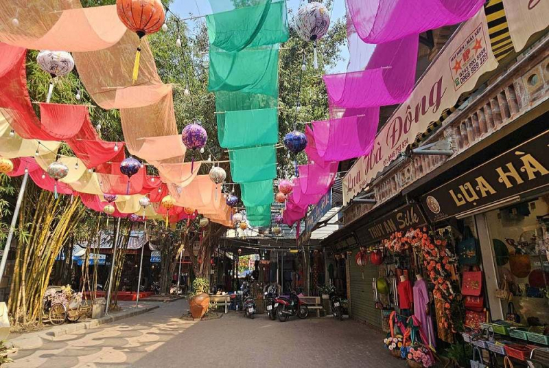 l_ng l_a v_n ph_c l_ m_t trong nh_ng di_m d_n h_p d_n c_a th_ d_.jpg -0