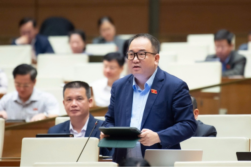 phạm trọng nghĩa.jpg -0