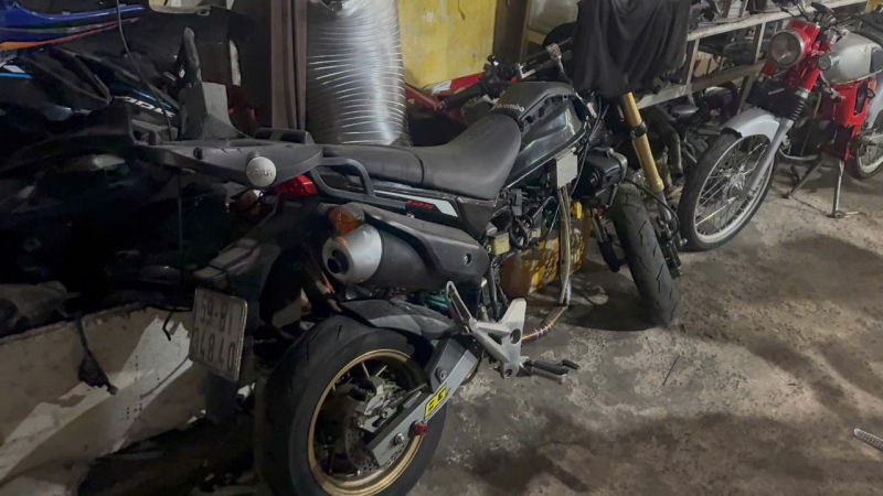 TP Hồ Chí Minh: Đột kích “lò độ xe”, nhiều xe không rõ nguồn gốc bị tạm giữ -2