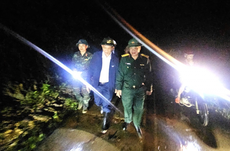 Maßnahmen zum Schutz des 1,7 Millionen Kubikmeter großen Sees vor Dammbruch -0