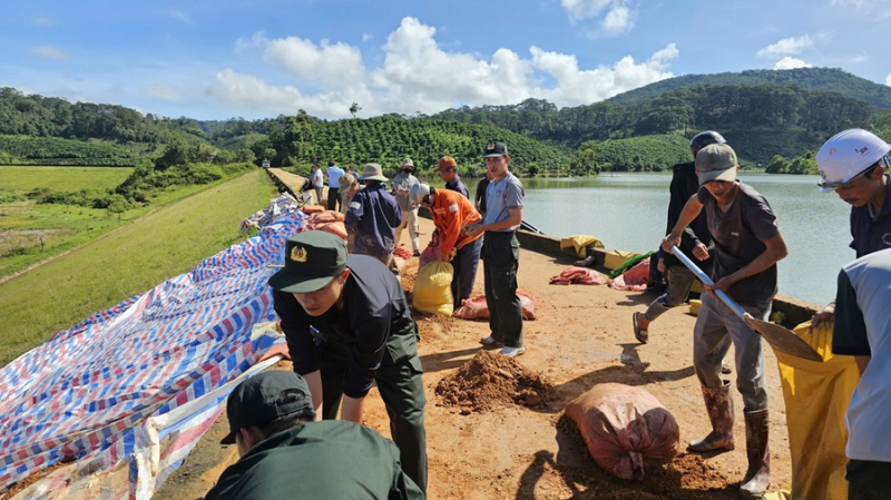 Activate emergency plan for incident at 1.7 million m3 water reservoir -0