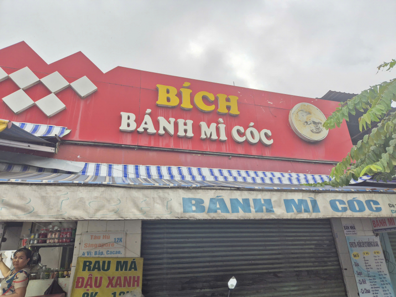 Kota Ho Chi Minh: Mengidentifikasi agen penyebab keracunan pada 83 orang setelah makan roti -1