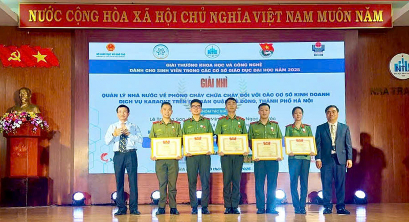Học viện ANND đạt giải Nhất giải thưởng khoa học và công nghệ dành cho sinh viên năm 2025 -1