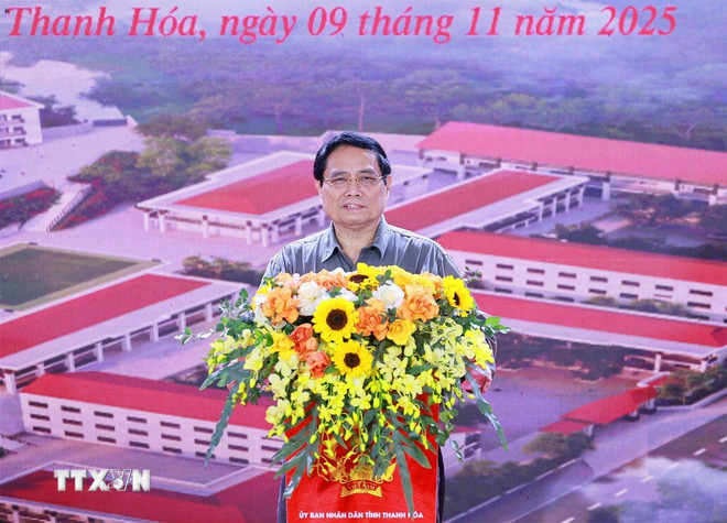 Thủ tướng: Bảo đảm đưa các ngôi trường nội trú mới ở biên giới khai thác hiệu quả -0