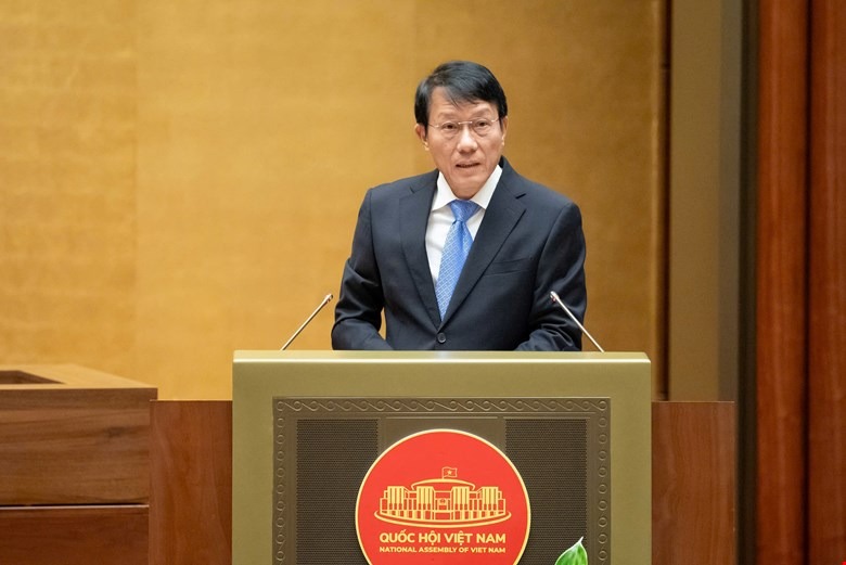 Minister Luong Tam Quang presents report on four draft laws to National Assembly -0