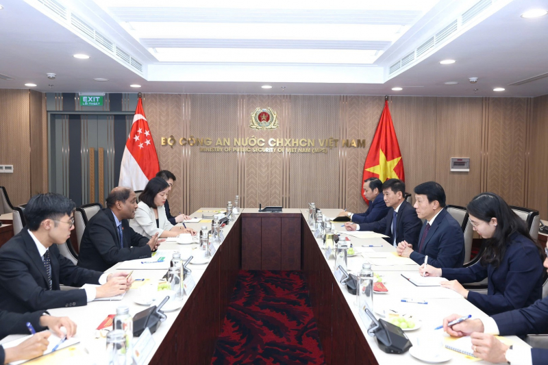 Singaporean Ambassador bids farewell to MPS leadership -0