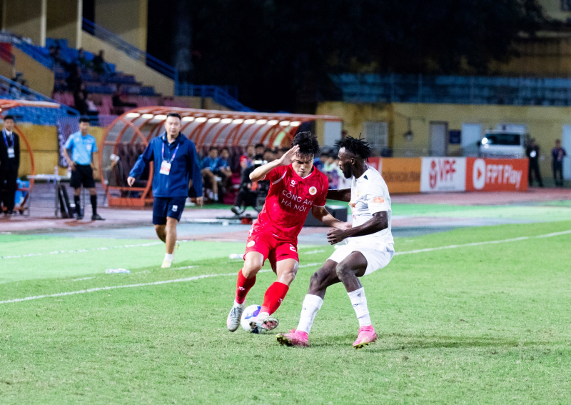 CLB Bóng đá Công an Hà Nội có chiến thắng đậm trước quãng nghỉ của V.league -0