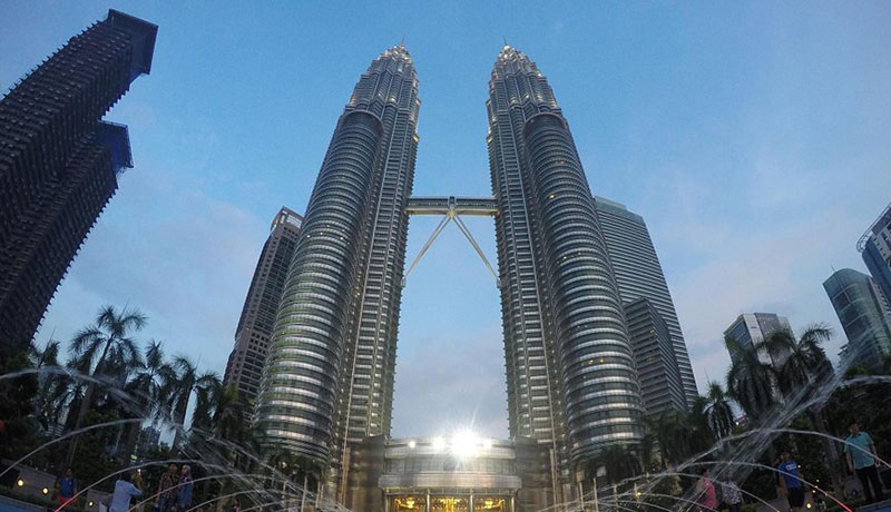 Kinh tế châu Á với “Cơn lốc thuế quan” -0