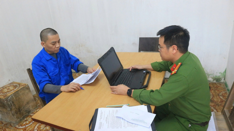 Bắt giám đốc và phó giám đốc Công ty đa cấp phát hành tiền ảo để chiếm đoạt tài sản -0