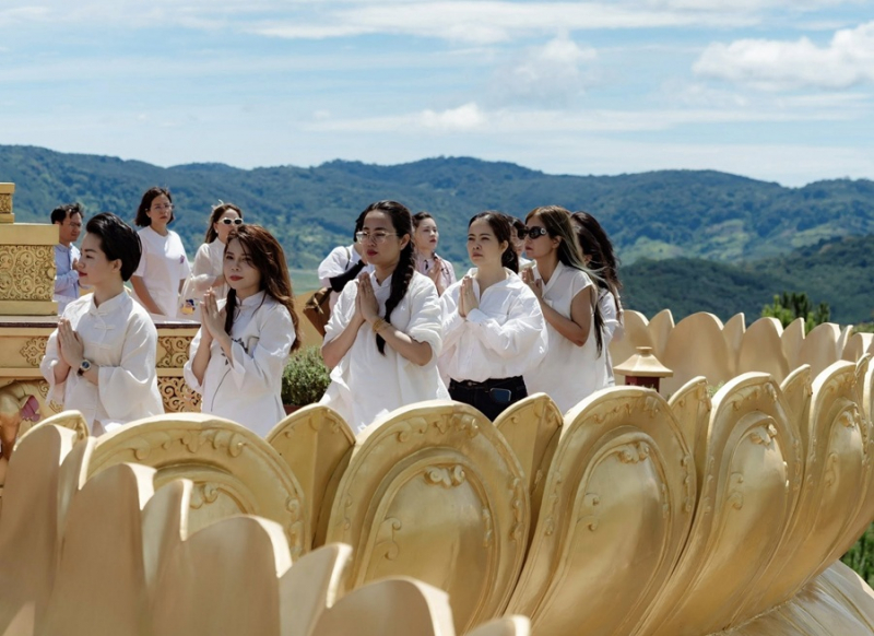 Thời gian, tâm hồn lắng đọng ở Samten Hills Dalat -0