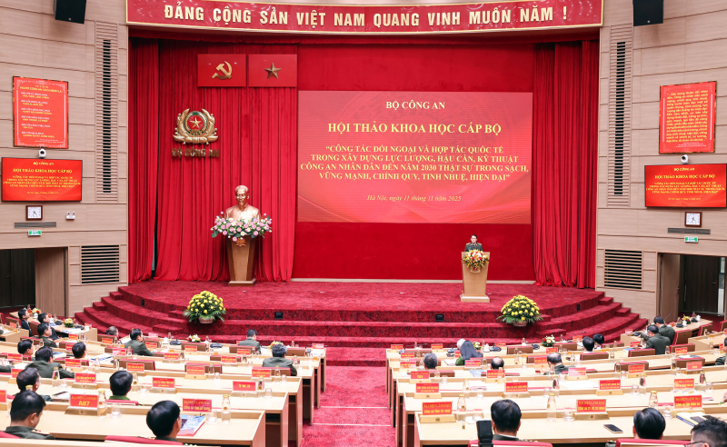 Hội thảo khoa học -0