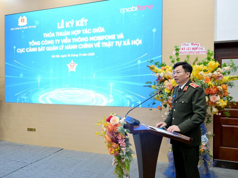 MobiFone và Cục Cảnh sát QLHC về TTXH ký kết Thỏa thuận hợp tác -0
