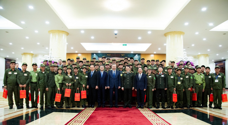 Tổng Bí thư Tô Lâm: Đảng, Nhà nước luôn quan tâm, chăm lo lực lượng tham gia bảo vệ ANTT ở cơ sở -0