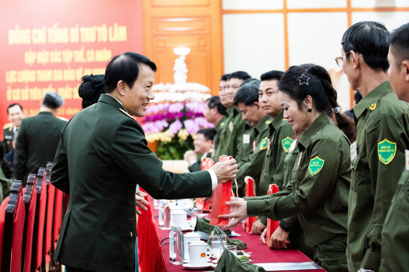 Tổng Bí thư Tô Lâm: Đảng, Nhà nước luôn quan tâm, chăm lo lực lượng tham gia bảo vệ ANTT ở cơ sở -0