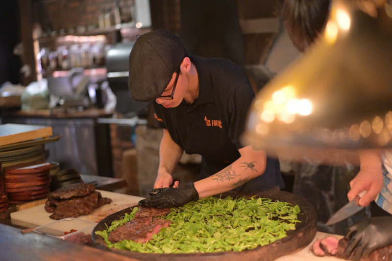 សប្តាហ៍ទី 9 អាហ្សង់ទីននៅវៀតណាម -0