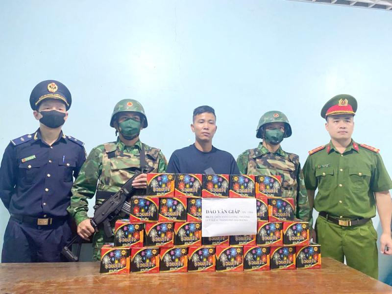 Hơn nửa tấn pháo nổ được giao dịch qua mạng xã hội -0