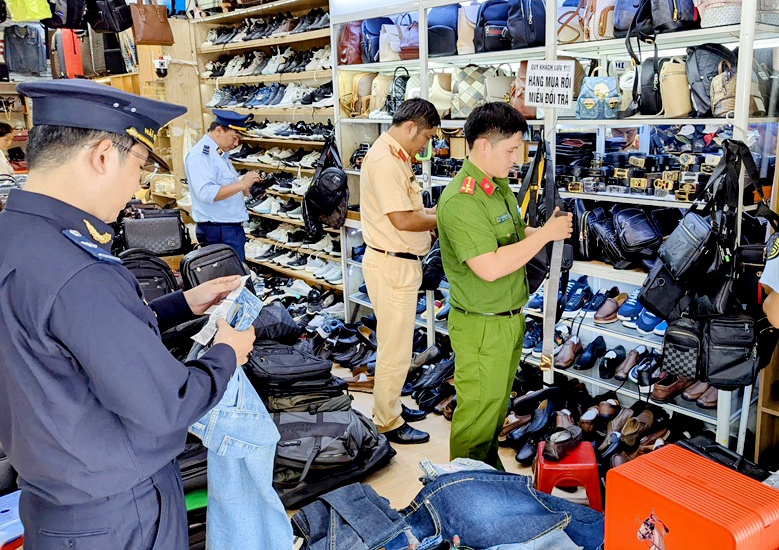 Hàng gian, hàng giả gia tăng dịp cuối năm (bài cuối) -0