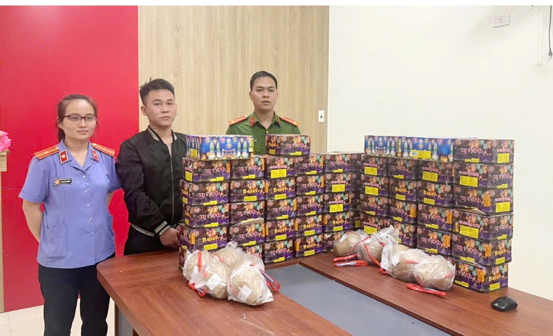 Buôn bán pháo lậu,  ẩn họa khôn lường -2