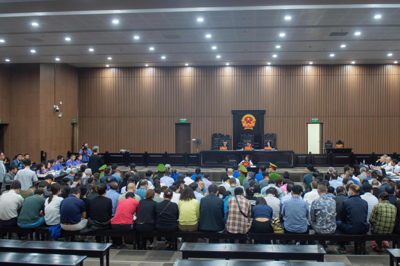 Cựu Phó Chủ tịch UBND tỉnh Phú Thọ Hồ Đại Dũng bị tuyên phạt 3 năm 6 tháng tù -0