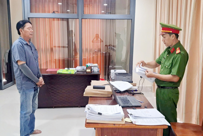 Khởi tố giám đốc công ty mua 16 hóa đơn khống để trốn thuế -0