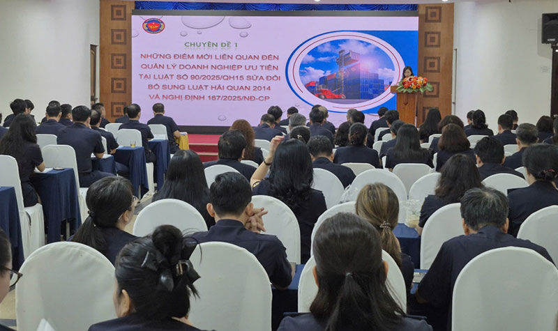 Hải quan cửa khẩu Tân Thanh triển khai mô hình Cửa khẩu thông minh -0