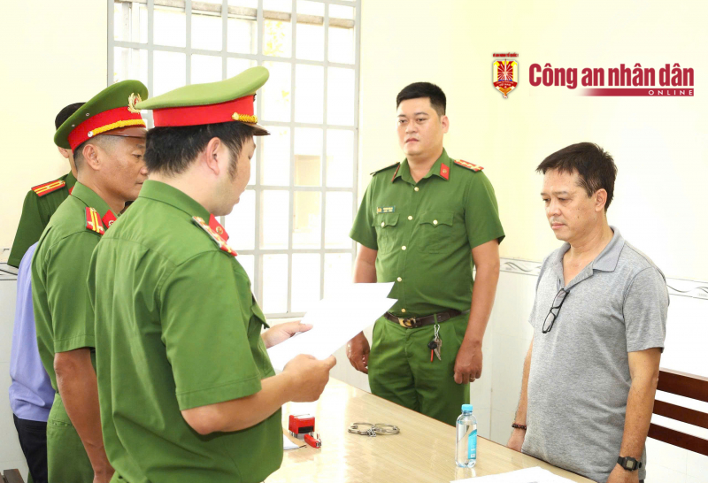 Bắt tạm giam 3 cựu cán bộ ngân hàng vi phạm quy định về cho vay, gây thiệt hại 35,6 tỷ đồng -0