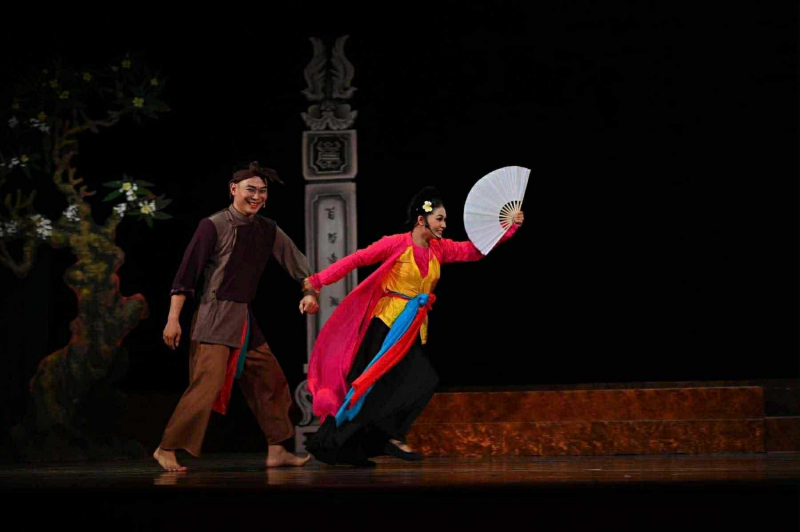 Sân khấu truyền thống loay hoay với bài toán bảo tồn -0